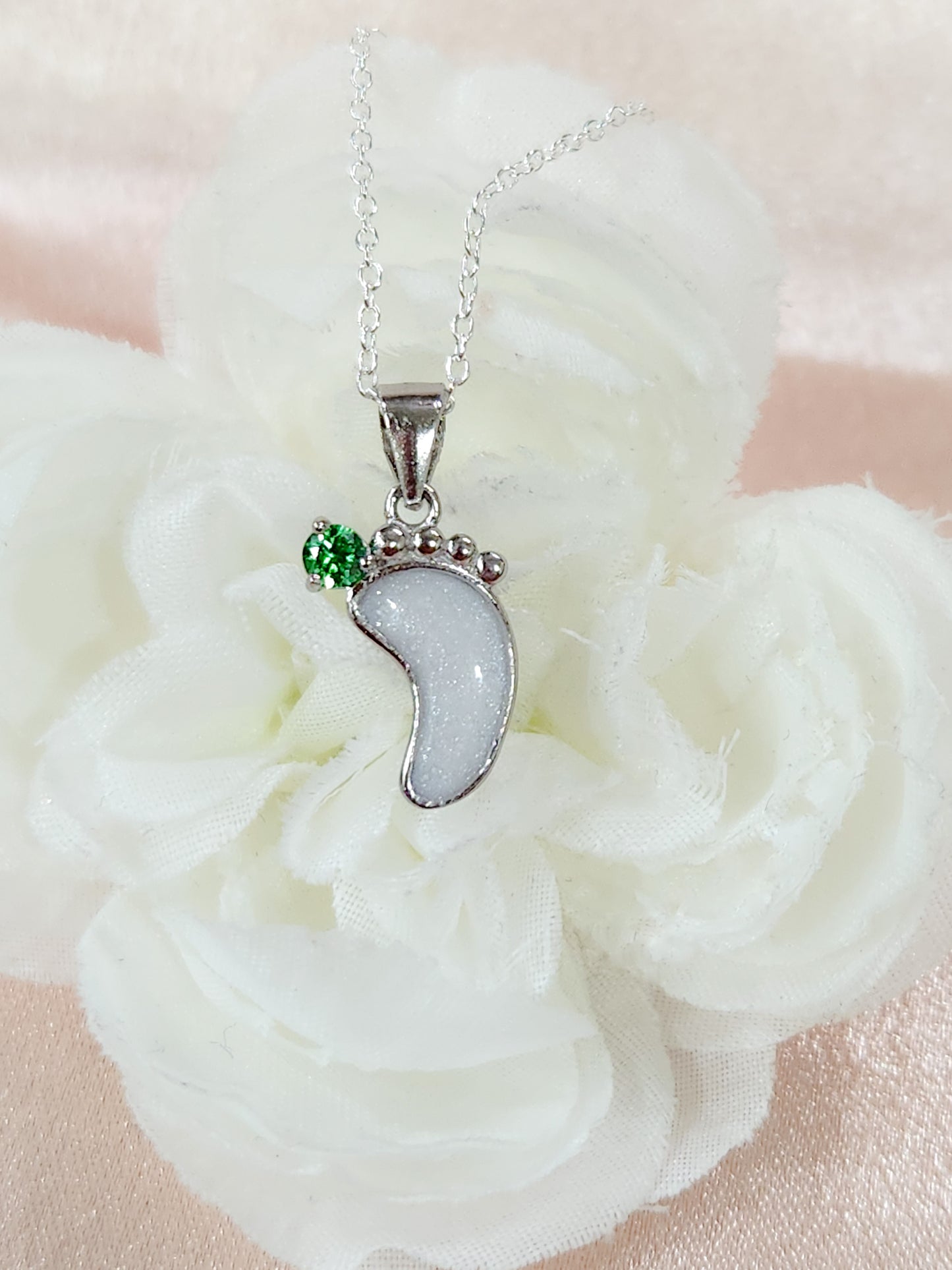 Zoey Pendant