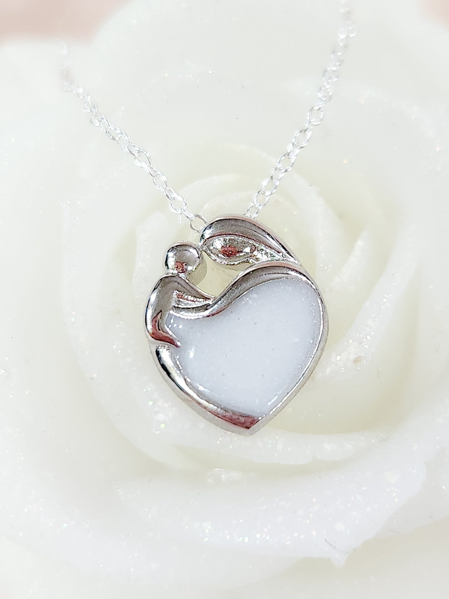 A Mothers Love Necklace