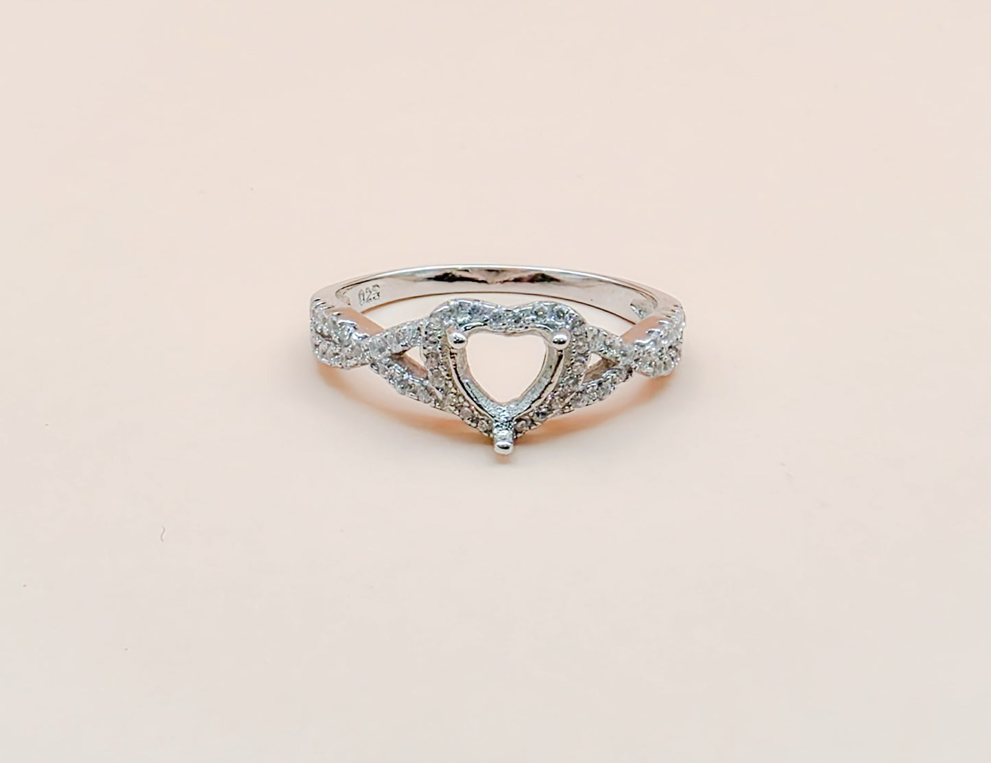 Heart Shape Ring Size 5.5