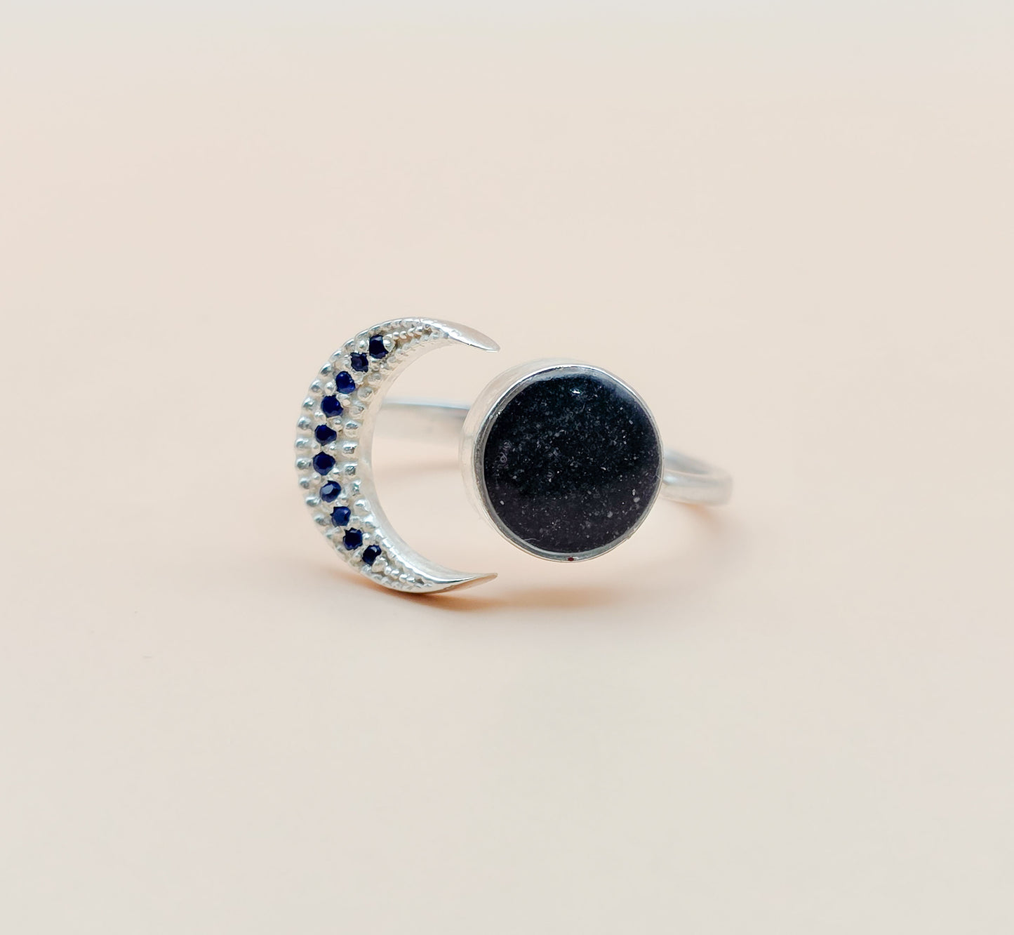 Luna Ring