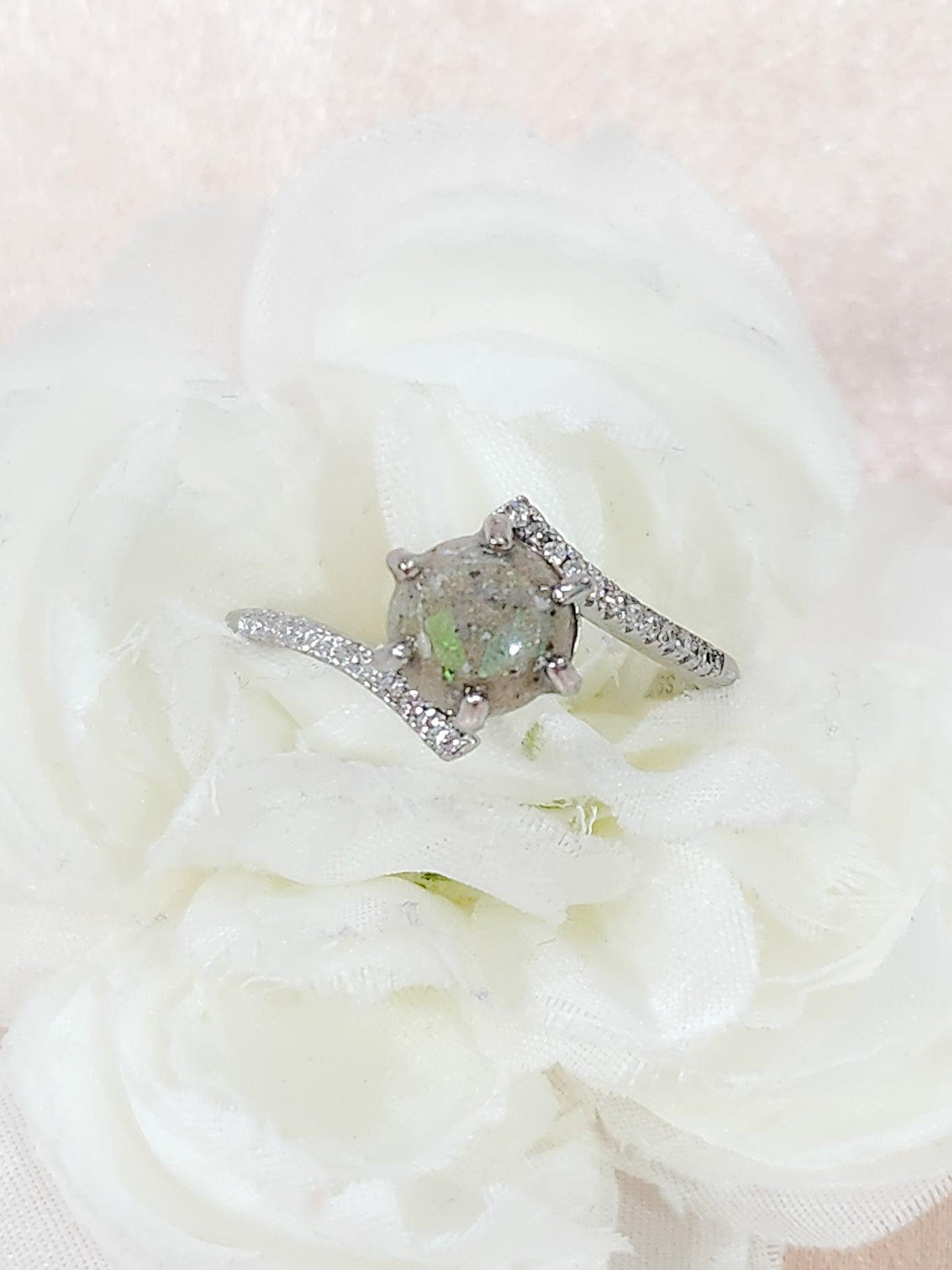 Marilyn Ring