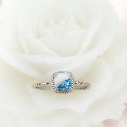Mae Ring