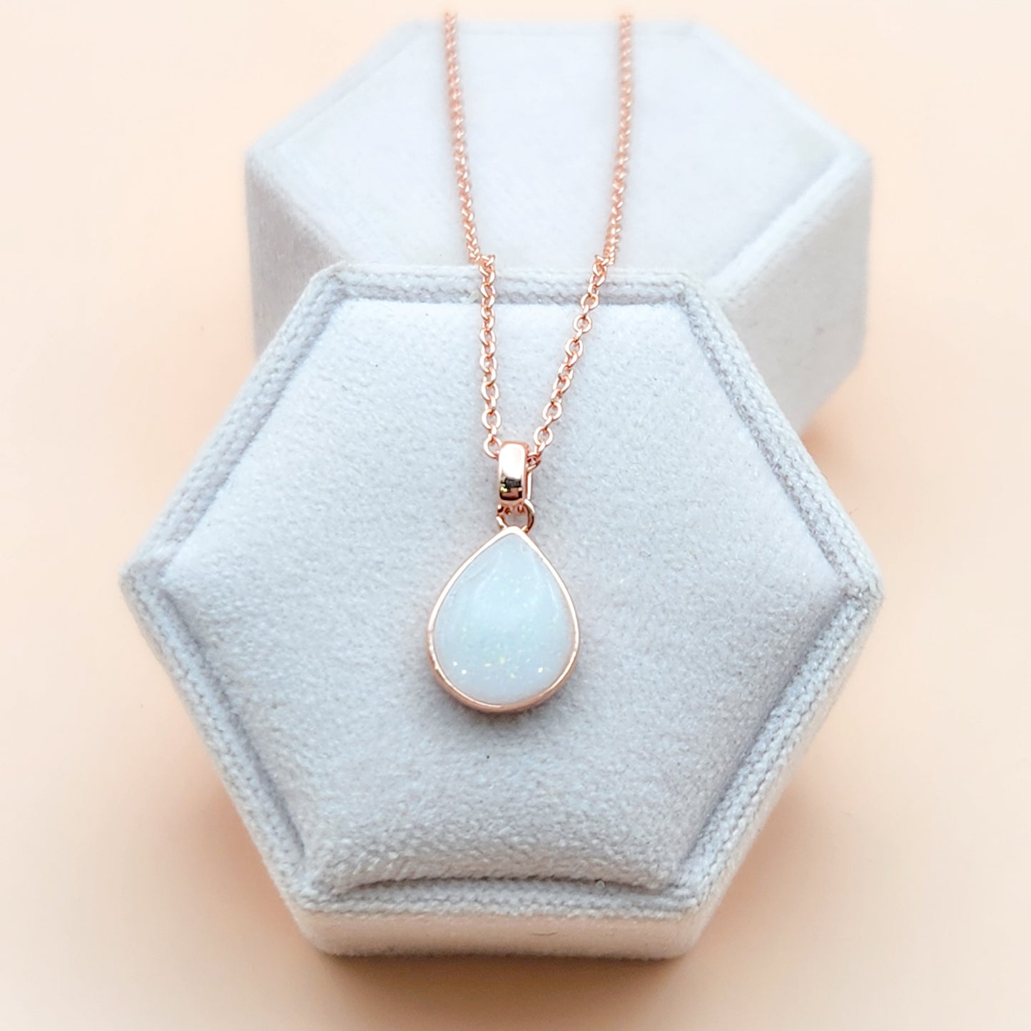 Simple Drop Pendant