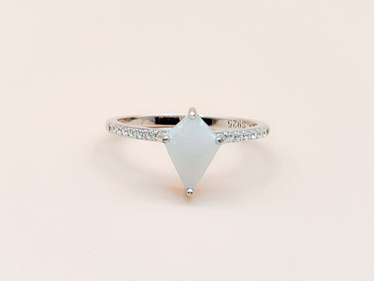 Blythe Ring