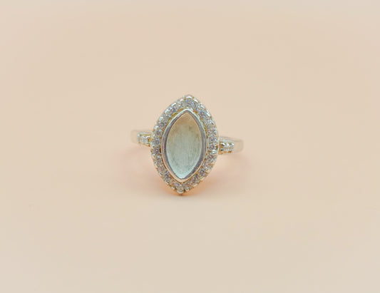 Eliza Ring Size 5