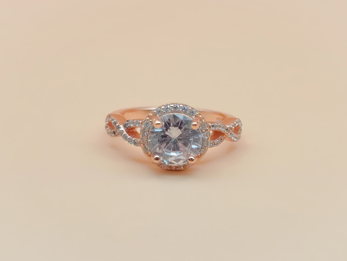 Round Ring Size 8