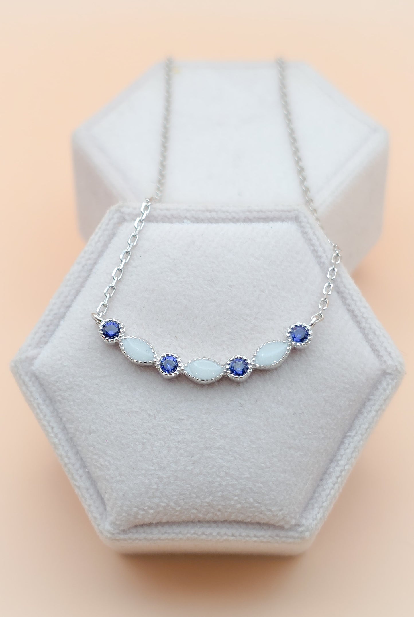 Analise Pendant