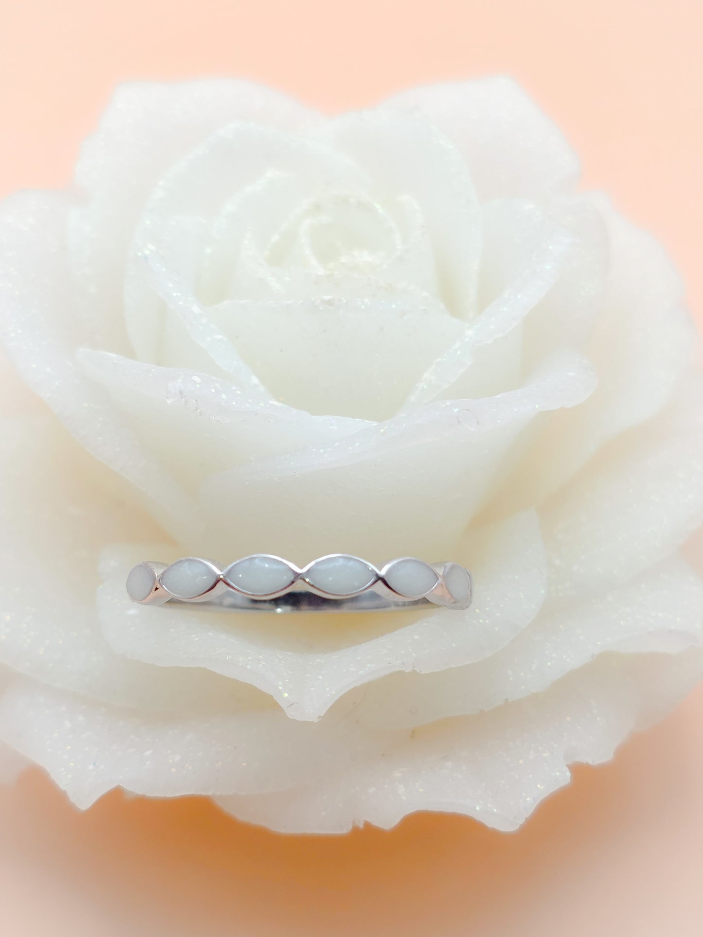 Mila Ring