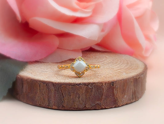 Cassandra Ring