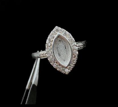Eliza Ring