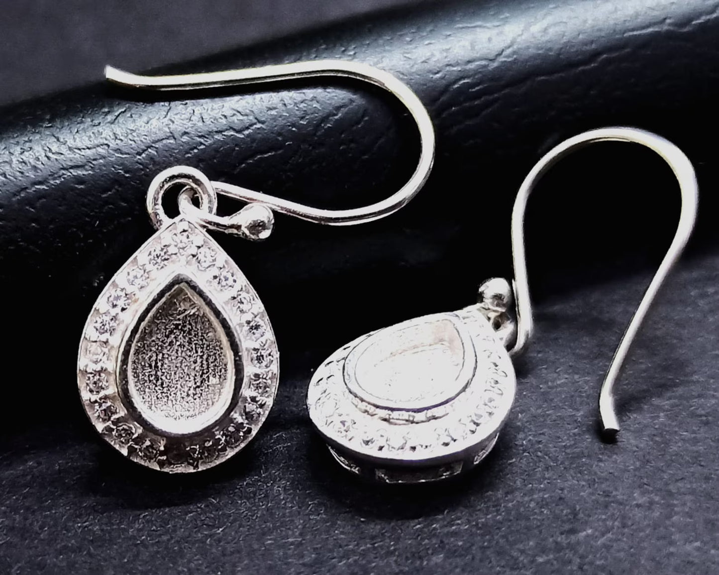 Birthstone Briella Earrinngs