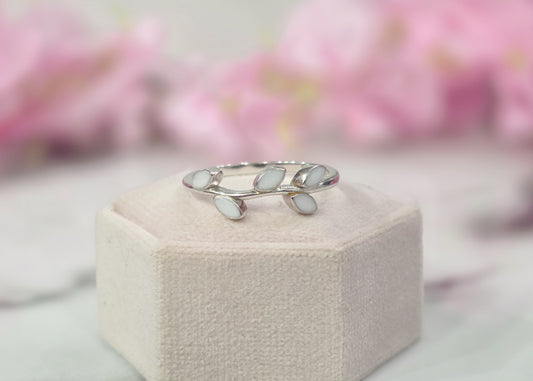 Lianna Ring