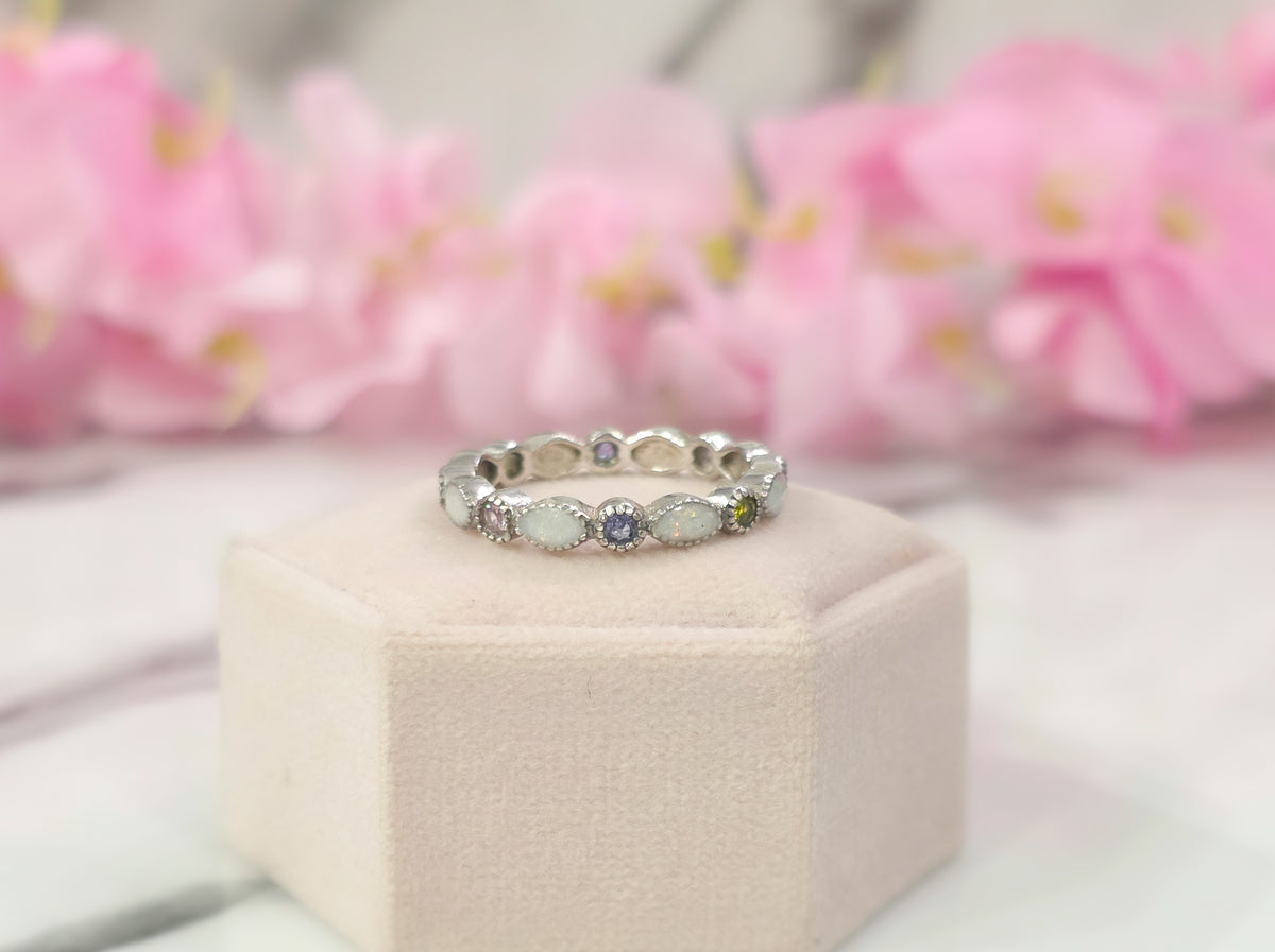 Analise Ring Size 9