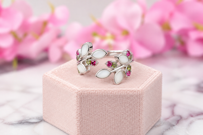 Birthstone Ivy Ring Size 7 July and August