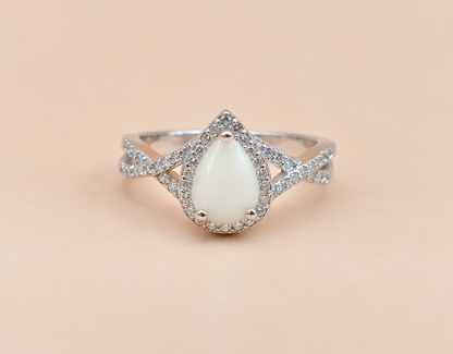 Pear Ring Size 7